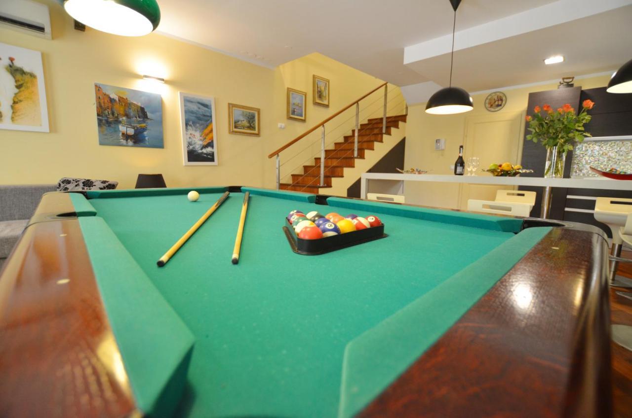 Apartment Delux Rovigno Esterno foto