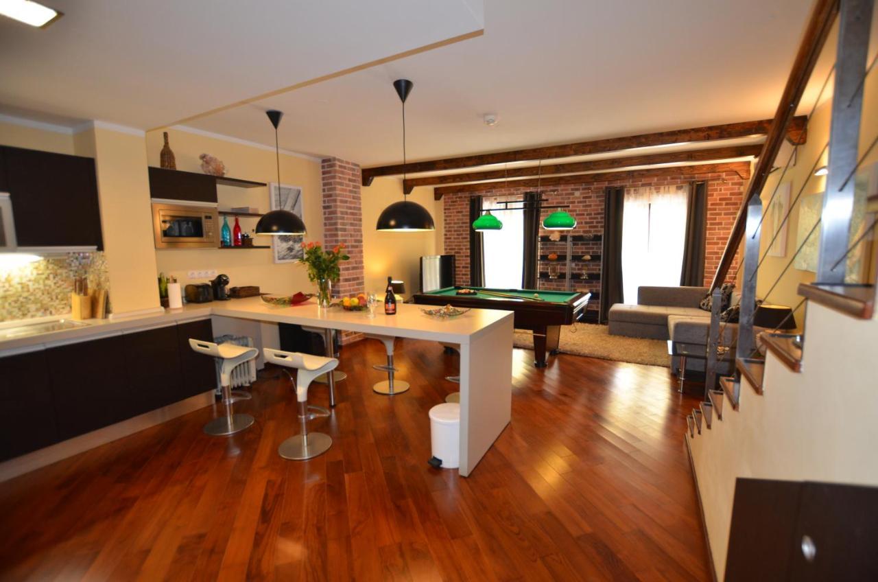 Apartment Delux Rovigno Esterno foto