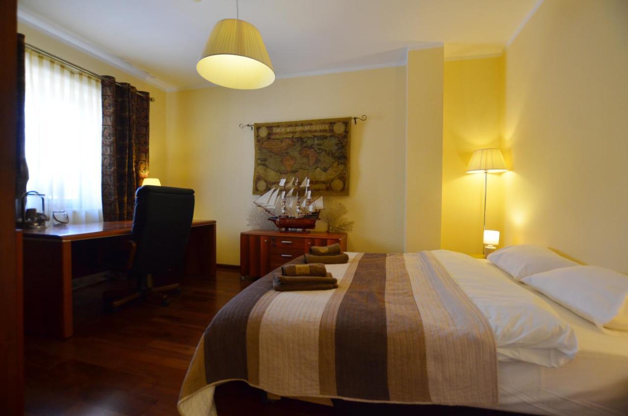 Apartment Delux Rovigno Esterno foto