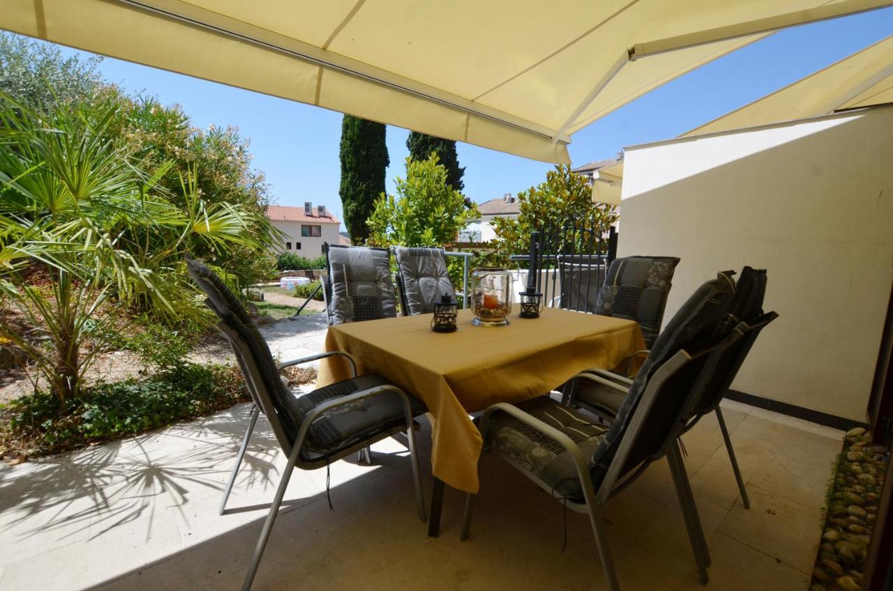 Apartment Delux Rovigno Esterno foto